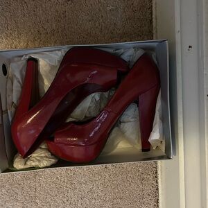 Glossy Red Stiletto Heels with Pointed Toe